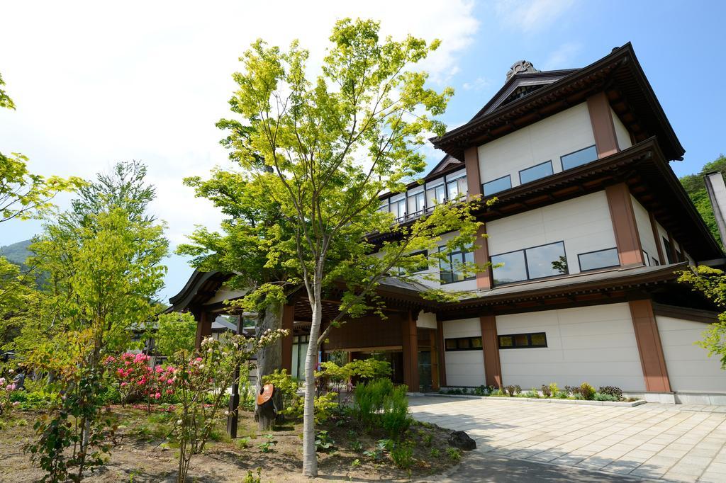 Yukaen Hotel Hanamaki Bagian luar foto
