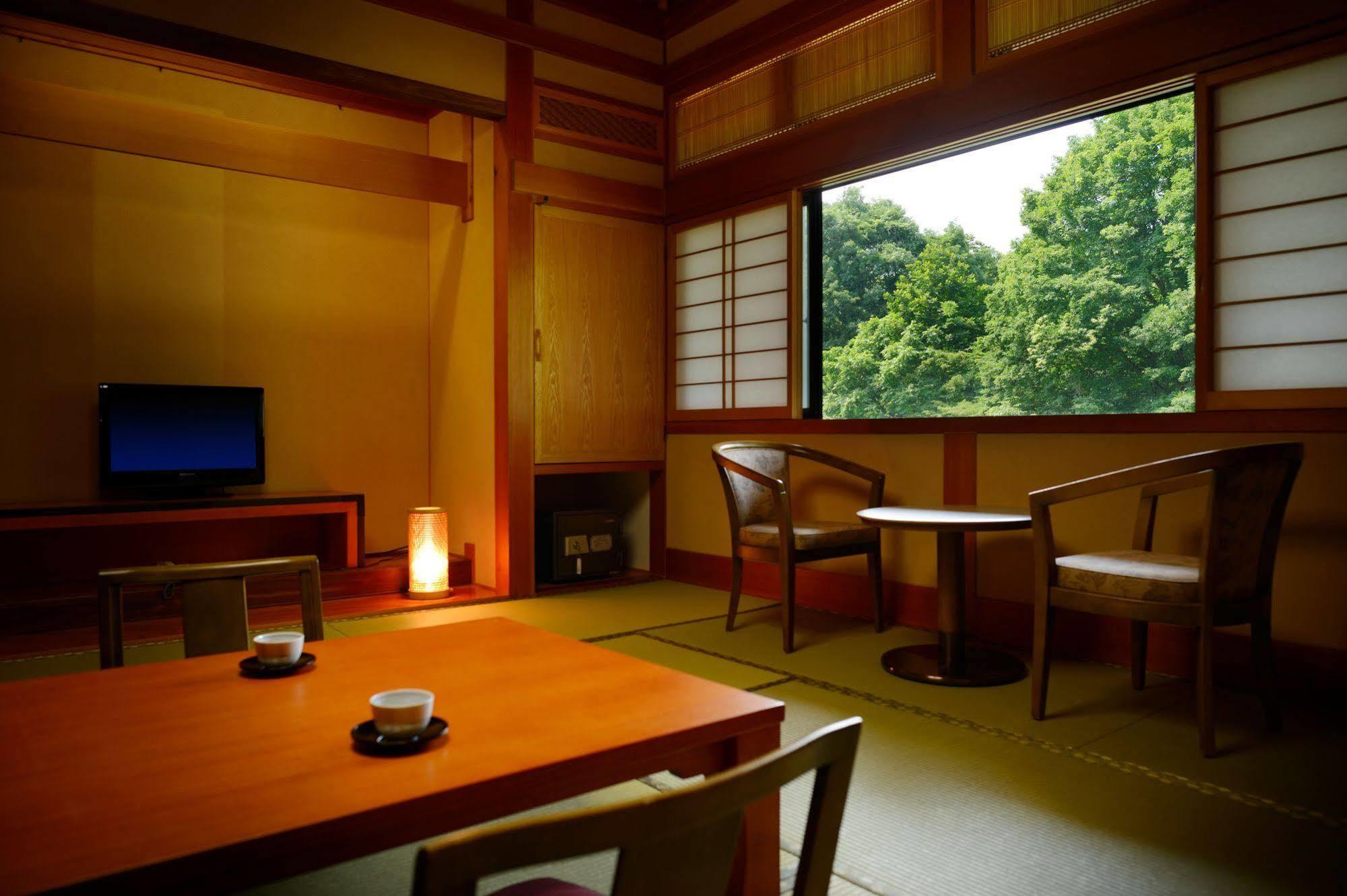 Yukaen Hotel Hanamaki Bagian luar foto