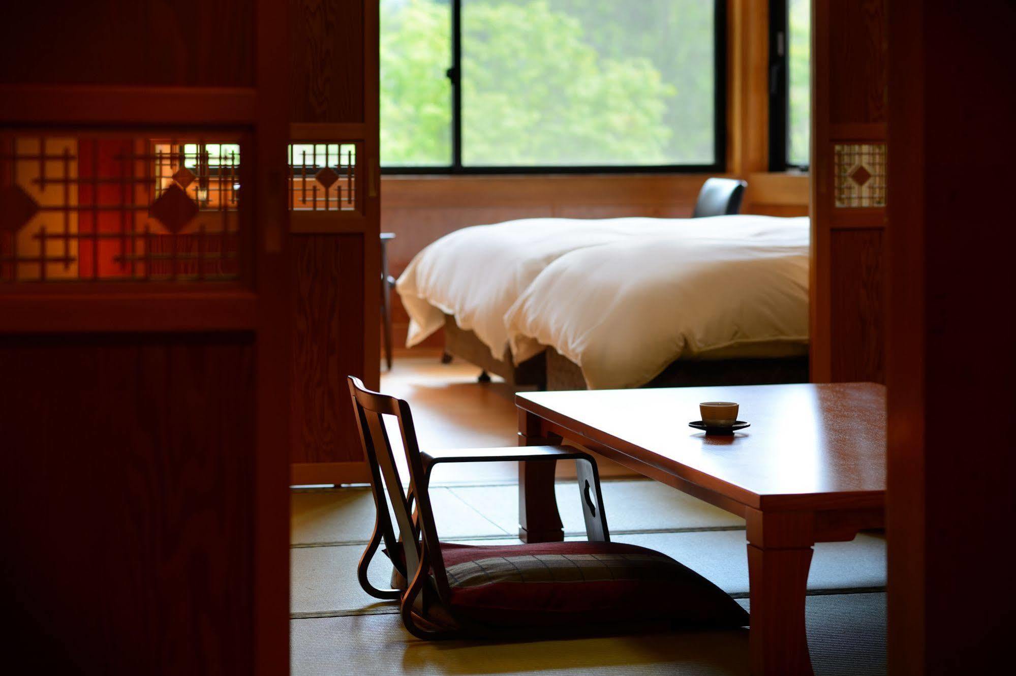 Yukaen Hotel Hanamaki Bagian luar foto