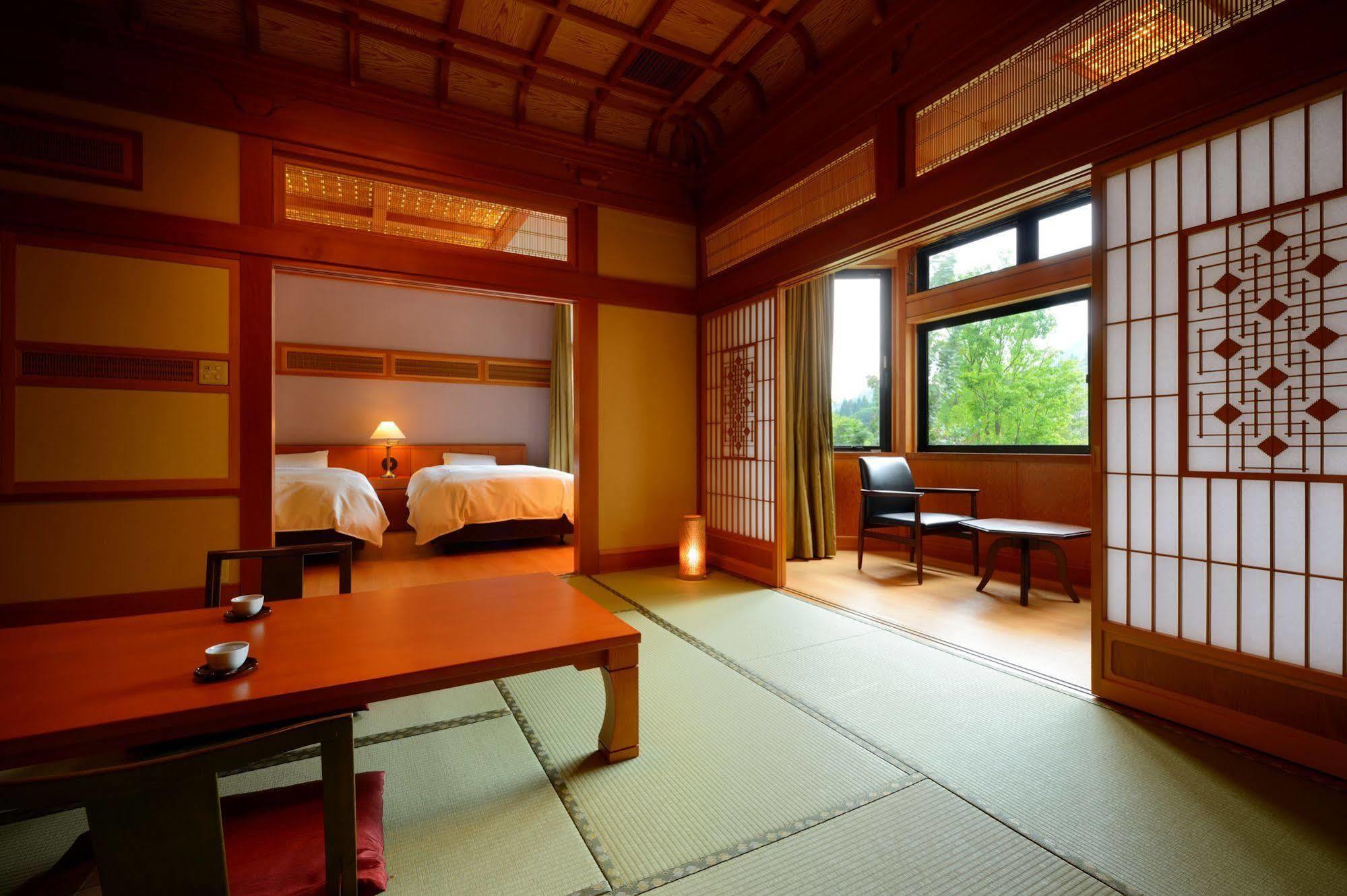 Yukaen Hotel Hanamaki Bagian luar foto