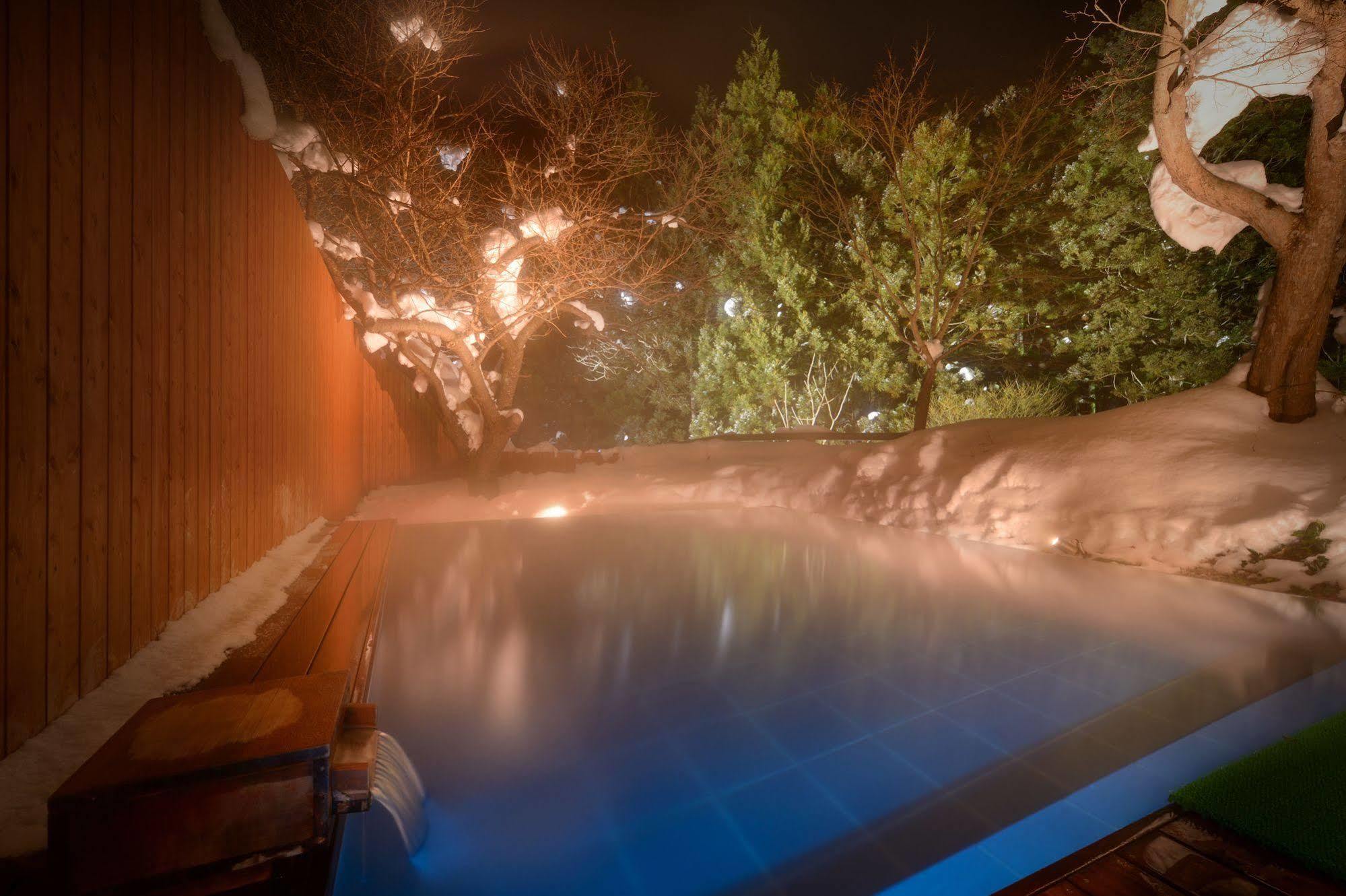 Yukaen Hotel Hanamaki Bagian luar foto